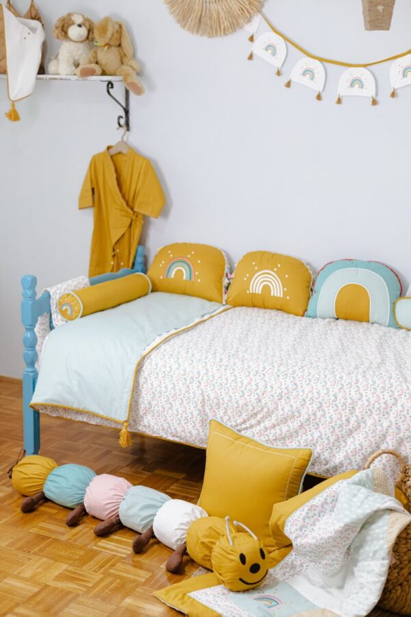 Jastuk “Crvić Rainbow Love“