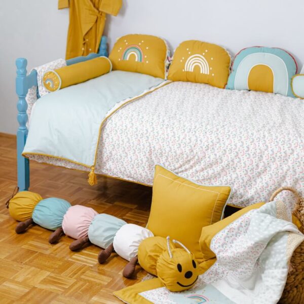 Jastuk “Crvić Rainbow Love“