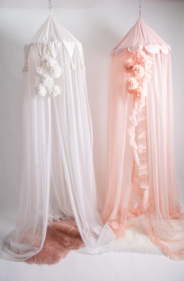 Model baldahina “Ruffle”