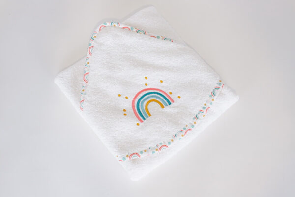 Peškir sa kapuljačom “Rainbow love”