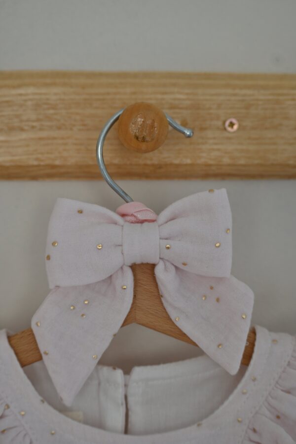 Bebi bodić „Exclusive“ svetlo rozi sa zlatnim tačkicama