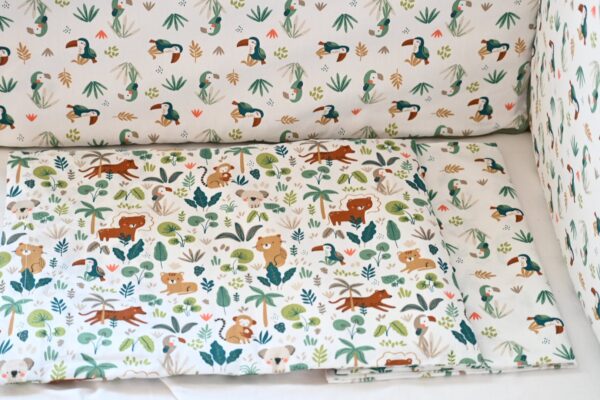 Posteljina za bebe od prirodnih tkanina za dečake i devojčice „Jungle”