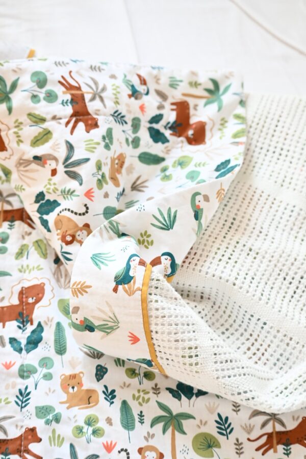 Posteljina za bebe od prirodnih tkanina za dečake i devojčice „Jungle”