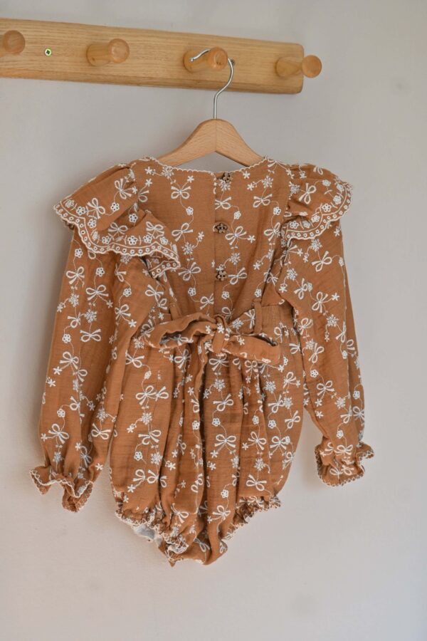 Pamučni bebi bodić "Mašnica Oker"|Vesta Kids