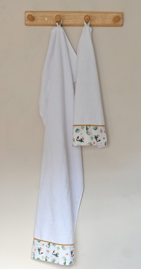 Peškir sa vezom imena “Jungle“