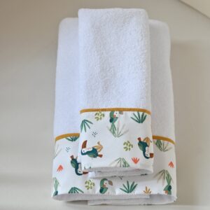 Peškir sa vezom imena “Jungle“