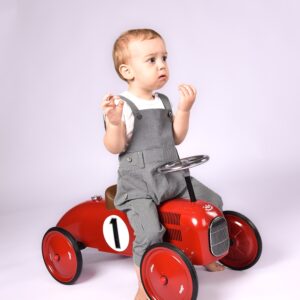 decije-pantalone-na-tregere-za-decake-decak