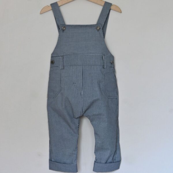 Dečije pantalone na tregere za dečake