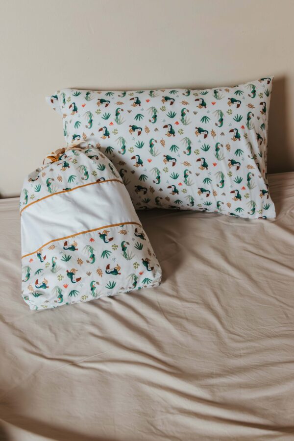 Jastučnica i vrećica sa imenom "Papagaji"- Set za poklon