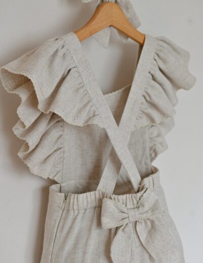 lanene-pantalone-na-tregere-za-devojcice-detaljipozadi