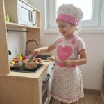 Kecelja za devojčice "Cvetići rozi"