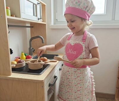kecelja-za-devojcice-cvetici-rozi (2)